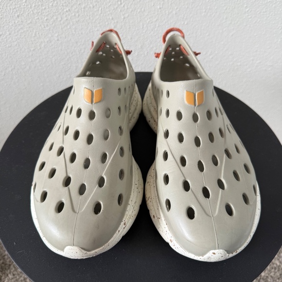 Kane Revive Active Recovery Shoe – Stone / Speckled - Picture 4 of 5